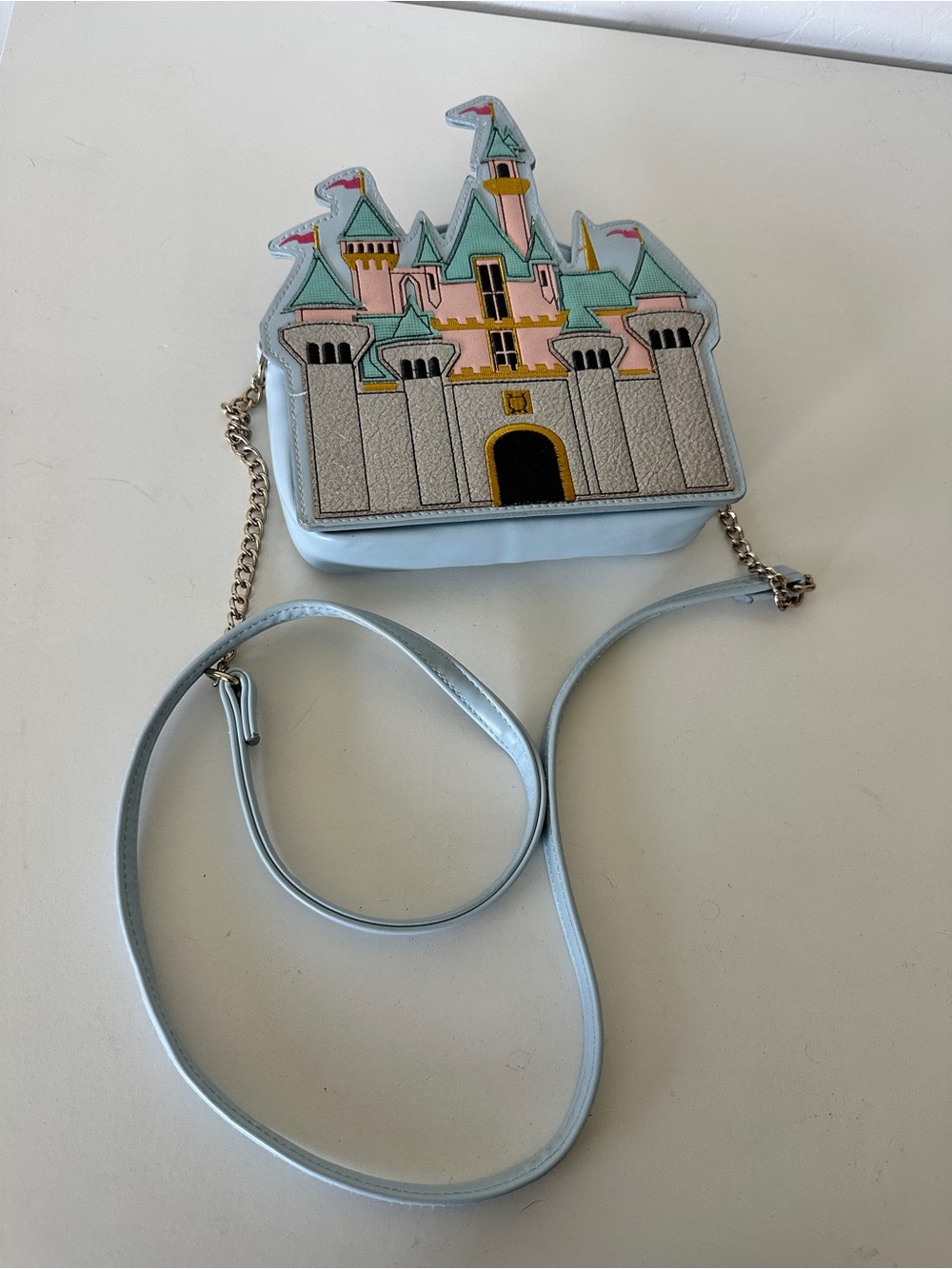 Danielle Nicole Disney Disneyland Sleeping Beauty Aurora Castle Crossbody Bag - Picture 7 of 7